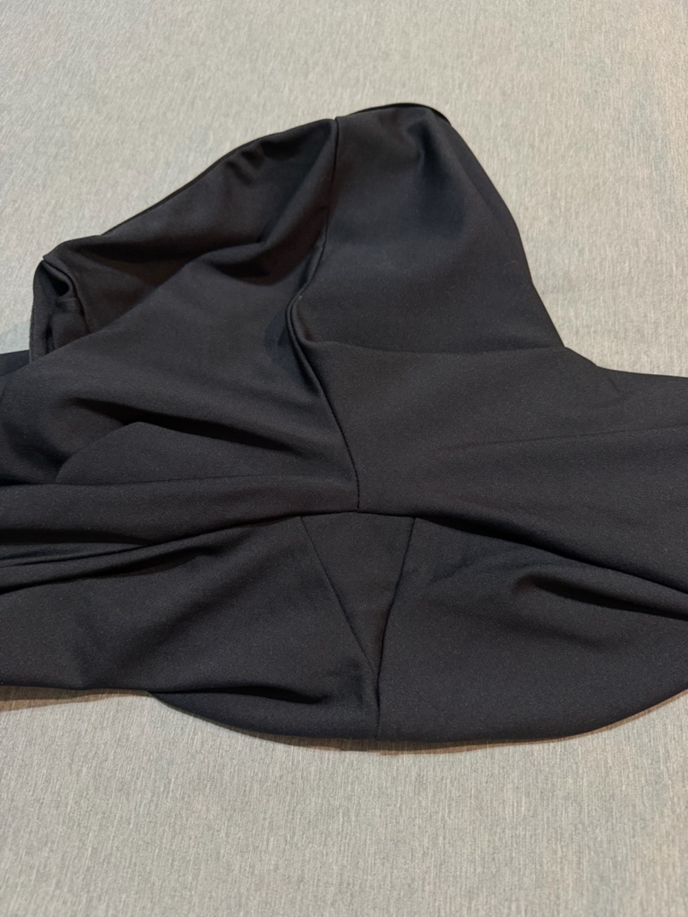 Black High-Waist Leggings with Elastic Logo Waistband - Picture 9 of 10